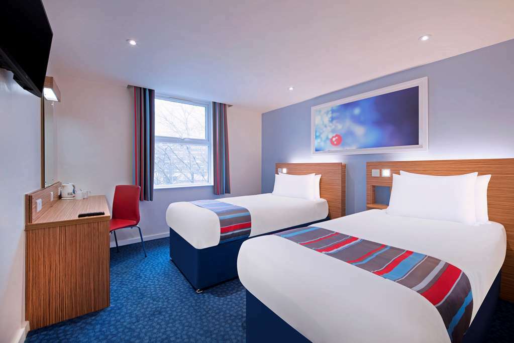 Travelodge Bromsgrove Marlbrook Rum bild